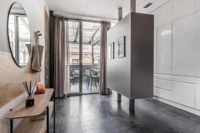 Plano de Monroe - 2 Bedrooms in Chueca