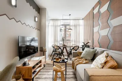 Una televisión o centro de entretenimiento en Serdar - 2 bedrooms in Hispanoamérica