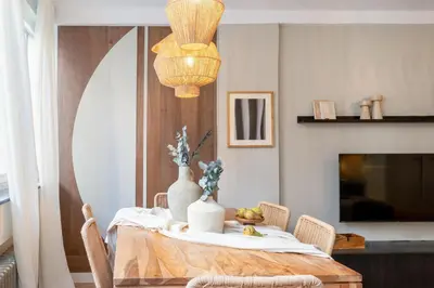 Una televisión o centro de entretenimiento en Delfi - 2 bedrooms in Lista