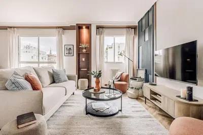 Una televisión o centro de entretenimiento en Rumi - 2 bedrooms in Goya