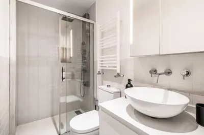 Un baño de Somma - 2 bedrooms in Almagro