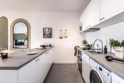 Una cocina o zona de cocina en Volturna - 1 bedroom in Recoletos