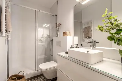 Un baño de Casaluce - 2 bedrooms in Trafalgar