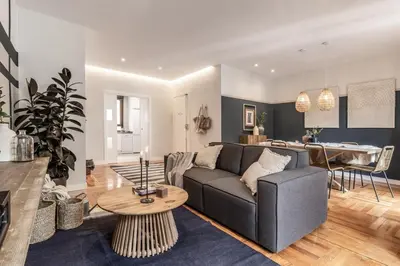 Zona de estar de Sebastiano - 3 bedrooms and balcony in Almagro