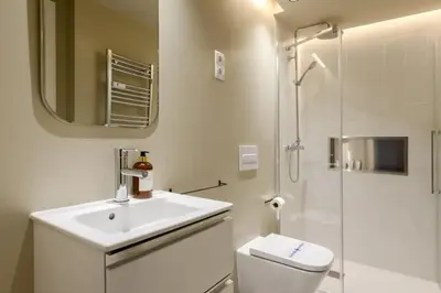 Un baño de Victoria Chic Suites 05