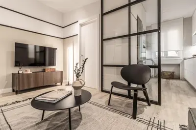 Una televisión o centro de entretenimiento en Emba - 2 bedrooms apartment in Lista