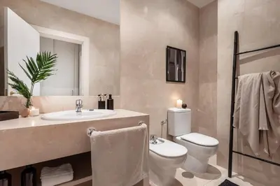 Un baño de Ogaden - 2 bedroom in Azca