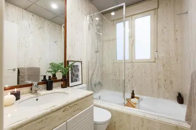 Un baño de Ombai - 2 bedrooms in Castellana