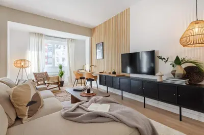Una televisión o centro de entretenimiento en Trikora - 3 bedrooms in Castellana
