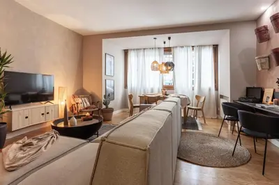 Una televisión o centro de entretenimiento en Rachid - 2 bedrooms in Azca