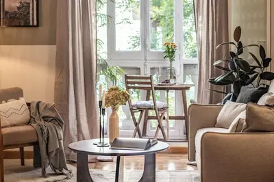 Zona de estar de Napoli - 3 bedroom and office in Lista