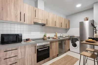 Una cocina o zona de cocina en Guban - 2 bedroom and balcony in Azca