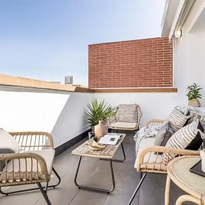 Gerri - 2 bedrooms and terrace in Ríos Rosas