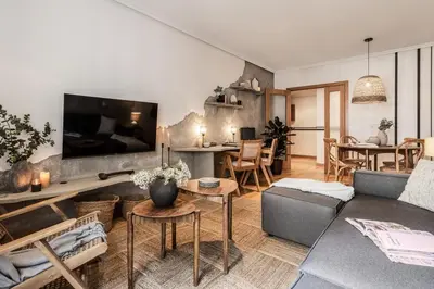 Una televisión o centro de entretenimiento en Eyne - 2 bedrooms in Goya