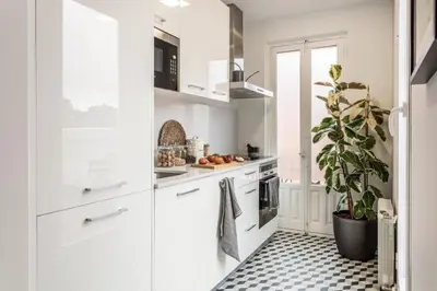 Una cocina o zona de cocina en Alcazar - 1 bedroom and terrace in Almagro