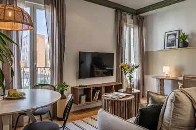 Una televisión o centro de entretenimiento en Pepe - 2 bedrooms in Trafalgar
