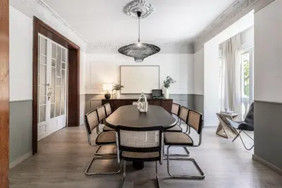 Zona de estar de Zambrano - 4 bedrooms and office in Trafalgar