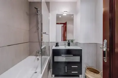 Un baño de Jasper - 3 bedrooms in Ríos Rosas