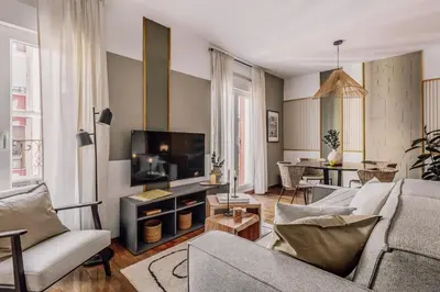 Una televisión o centro de entretenimiento en Abaj - 2 bedrooms in Malasaña-Universidad
