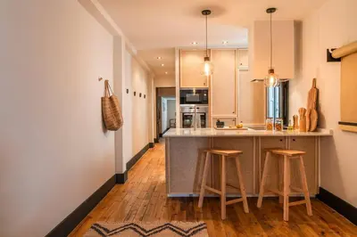 Una cocina o zona de cocina en Indah - 2 bedrooms in Centro