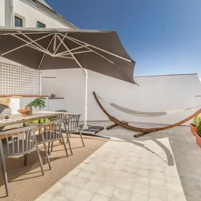Budu - 2 bedrooms and terrace in Trafalgar