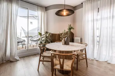 Zona de estar de Lustar - 2 bedrooms and terrace in Chueca