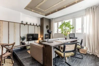 Una televisión o centro de entretenimiento en Bornos - 2 bedrooms and terrace in Ríos Rosas