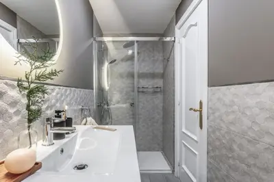 Un baño de Bakavu - 3 bedrooms in Salamanca