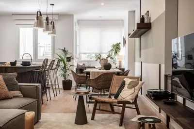 Una televisión o centro de entretenimiento en Ramsar - 2 bedrooms in Goya