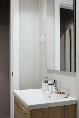 Un baño de Urban design at Cuatro Caminos, Bernabeu, Madrid