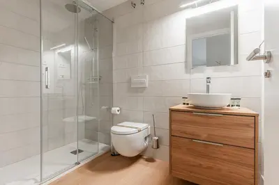 Un baño de Modern apartment-1bedroom 1bathroom-Ventas