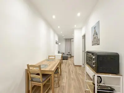 Una cocina o zona de cocina en Apartamento Retiro-Ibiza 0I