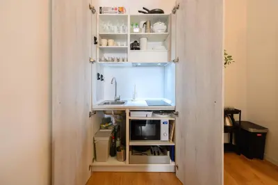 Una cocina o zona de cocina en Apartamento de 1 dormitorio con balcón en el corazón de Madrid Temporal CER822