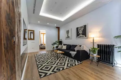 Zona de estar de Luxury Apartment 6 Bedroom in Downtown by TuriVida