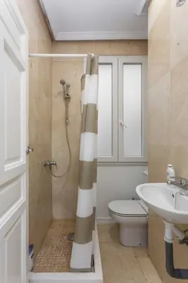 Plano de Elegant 2BR2BA Apartment Salamanca District