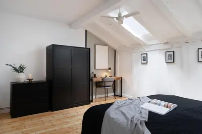 Cama o camas de una habitación en Dari - 3 bedrooms and terrace in Chueca-Justicia