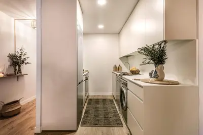 Una cocina o zona de cocina en Donana - 1 bedroom in Ríos Rosas