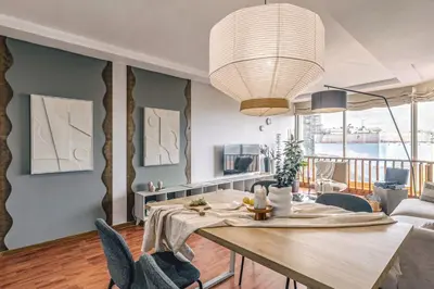 Una televisión o centro de entretenimiento en Hisar - 2 bedrooms in Argüelles