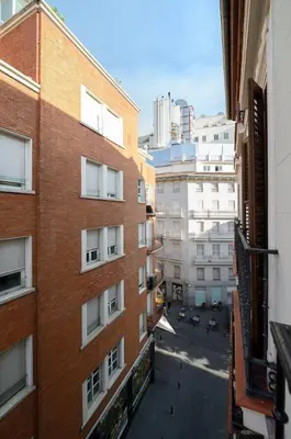 Edificio en el que se encuentra el apartamento