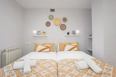 Cama o camas de una habitación en Renovated with pool -2Bedrooms 2Baths-Chamberí