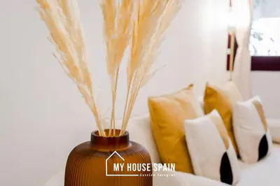 Cama o camas de una habitación en MyHouseSpain - Encantador apartamento en Madrid