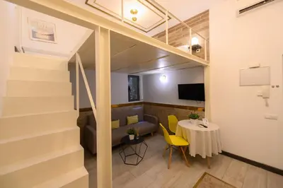 Una televisión o centro de entretenimiento en Loft de 2 dormitorios en el centro de Madrid Temporal LDV330