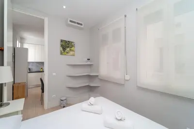 Cama o camas de una habitación en GuestReady - Cute flat in Salamanca Madrid