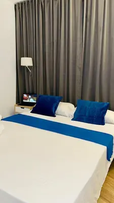 Cama o camas de una habitación en Habitación Toledo D