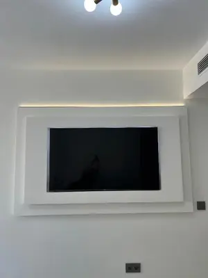 Una televisión o centro de entretenimiento en Apartamento Santos II en Recoletos