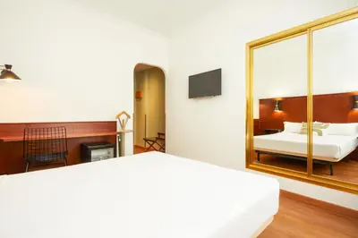 Cama o camas de una habitación en Hotel Casón del Tormes by HappyCulture