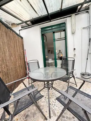 Un patio o zona al aire libre en Terraza Isabel A Temporal