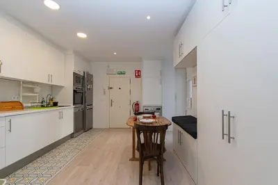 Una cocina o zona de cocina en Riverside