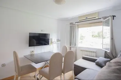 Zona de estar de Luminoso Apartamento 3 rooms