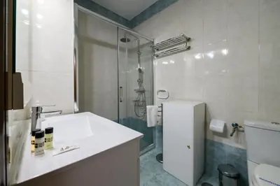 Un baño de GuestReady- Bright apartment in Madrid